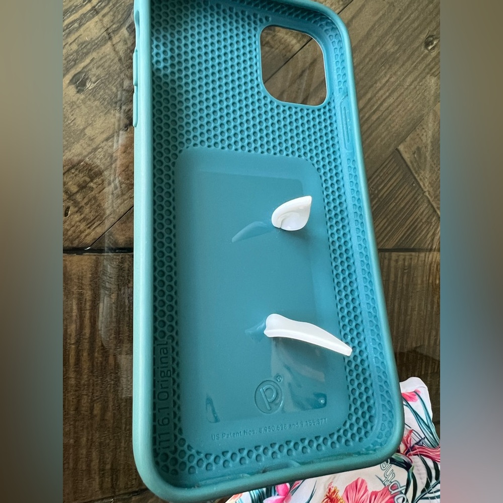 Loopy Case iPhone 11 - Picture 4 of 4